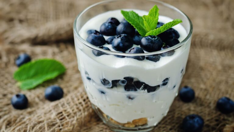 Is Your Diet Hurting You? 12 Superfoods to Help Fight Pain and Inflammation