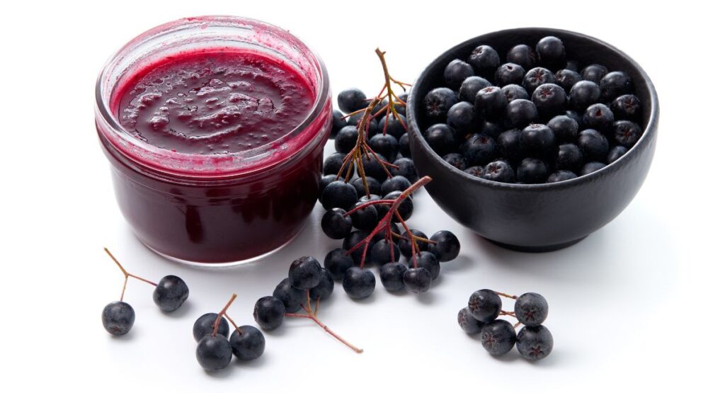 healthiest fruits, aronia berries