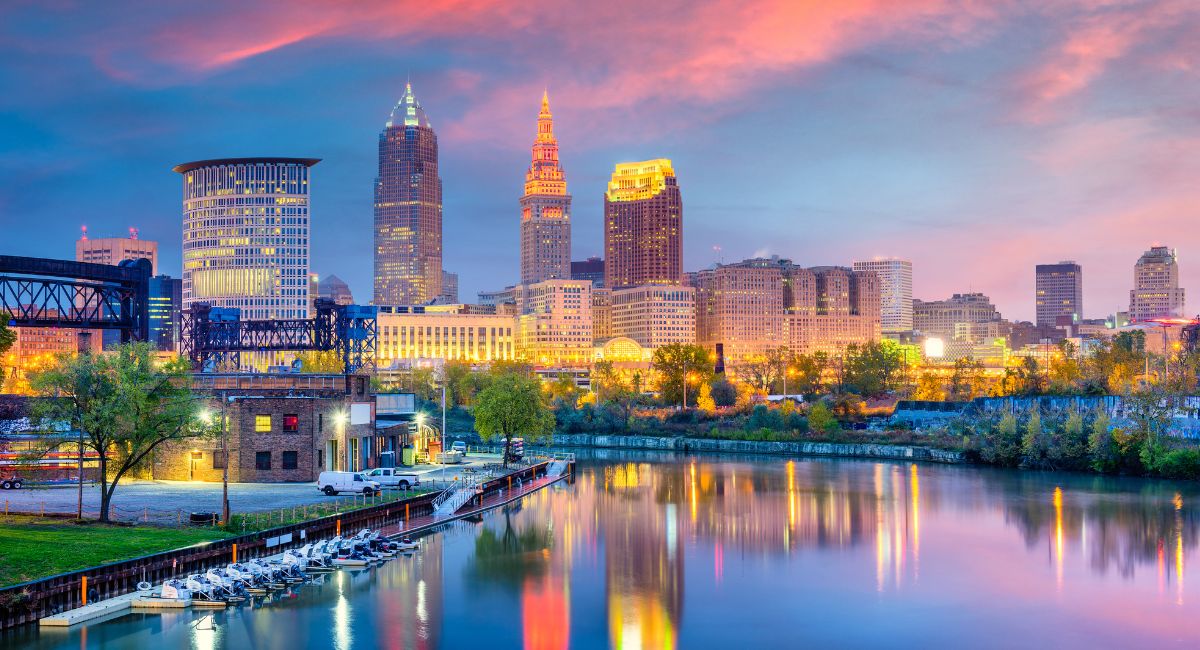 15 Things To Do In Cleveland, Ohio + Fun Attractions