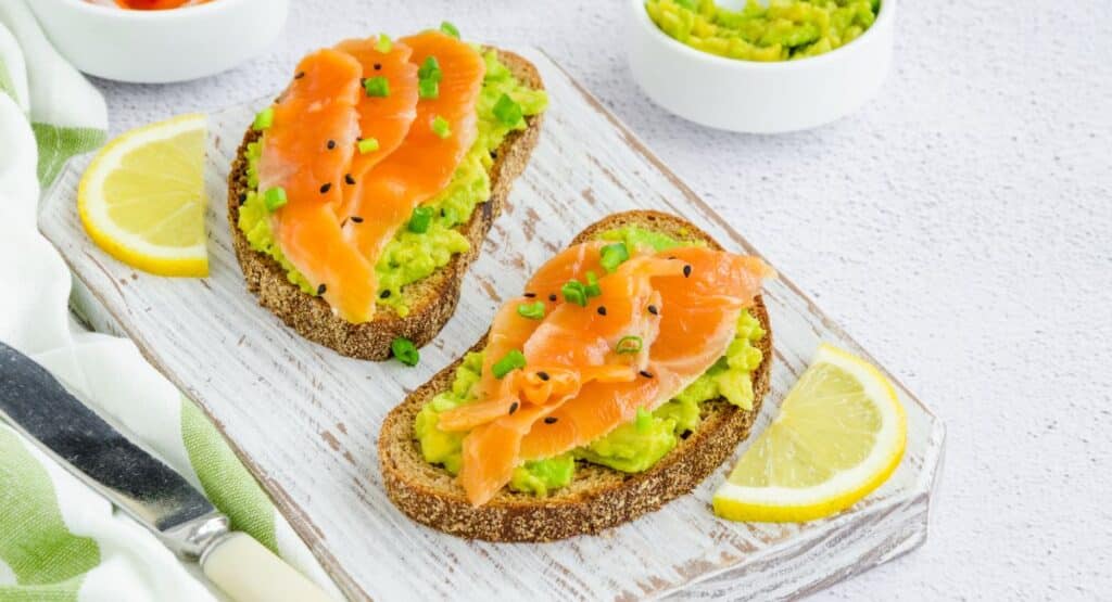 avocado toast healthy breakfasts to make