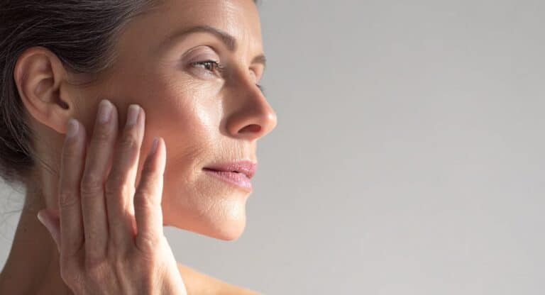 10 Easy Skincare Tips for Women Over 50 Who Want Healthy, Glowing Skin