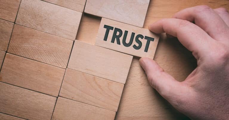 How to Deal With Trust Issues: 7 Steps to Let Go of the Past and Move On